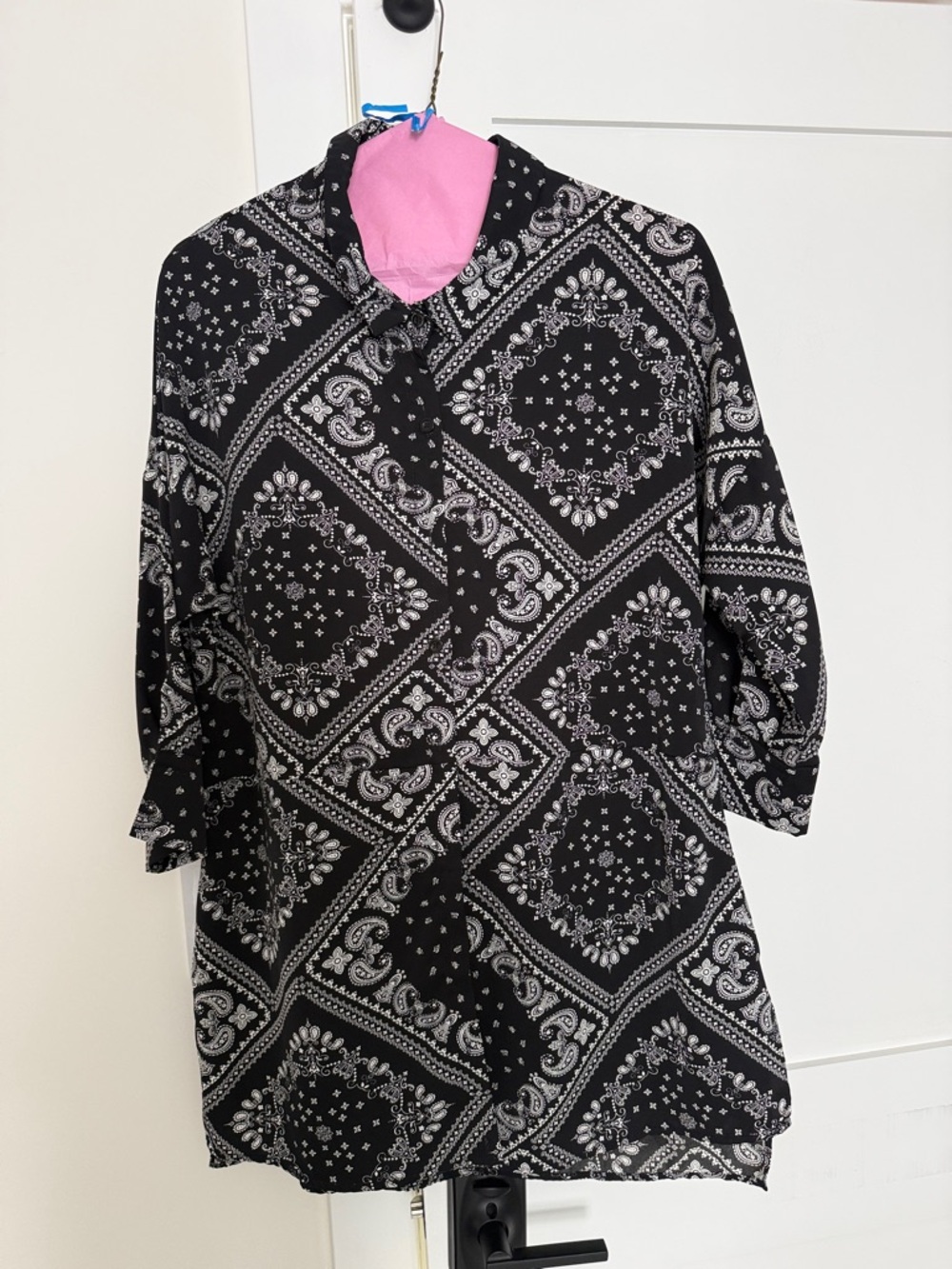 Missguided Black & White Paisley Print Top